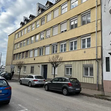 Lejlighed River - Free Parking *